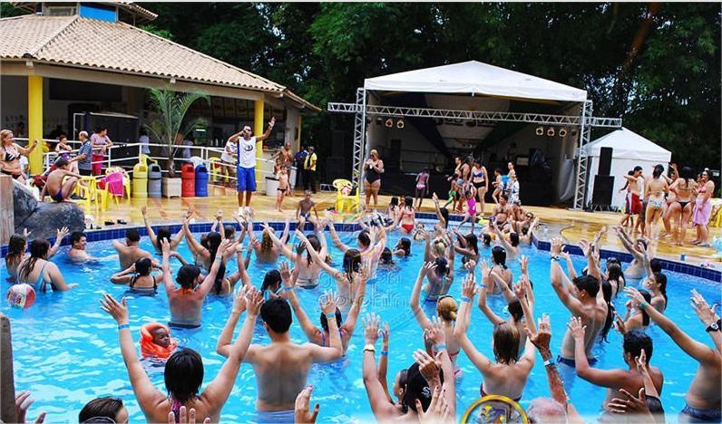Golden Dolphin Grand Hotel - Flat Caldas Novas Zewnętrze zdjęcie